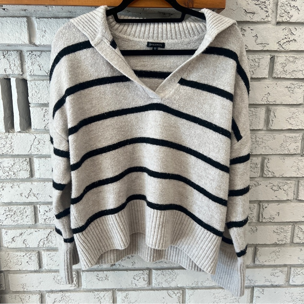 Dynamite Cream and Black Striped V-Neck Sweater